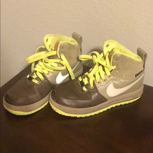 Nike Air Lunar Force 1  barely worn